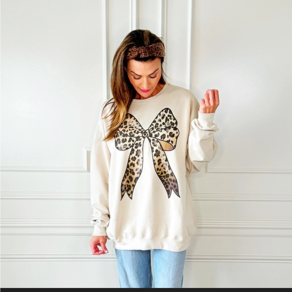 Leopard Print Bow Corduroy Sweatshirt - Picture 1 of 5